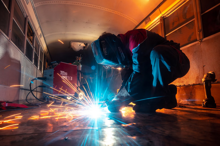 Safety Tips for Using Plasma Cutters in Welding